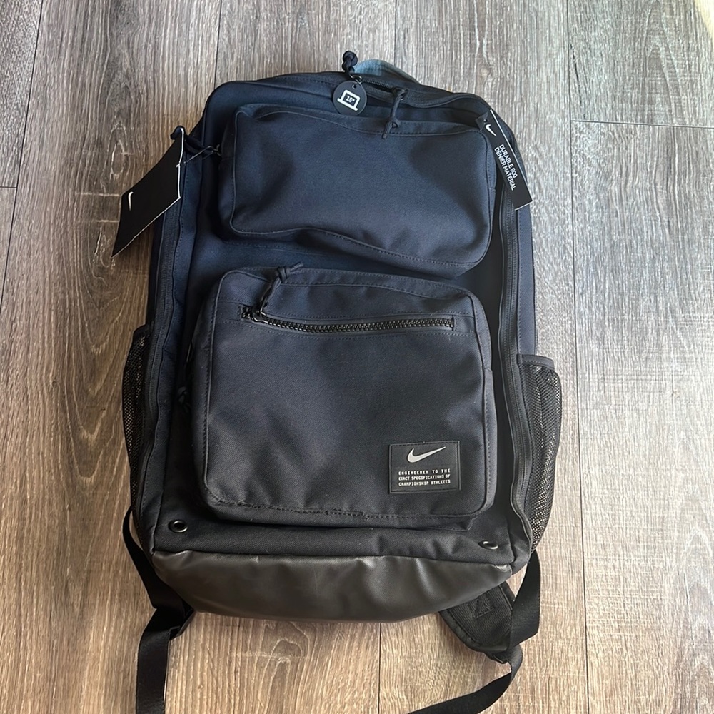 NWT NIKE Utility Speed Backpack